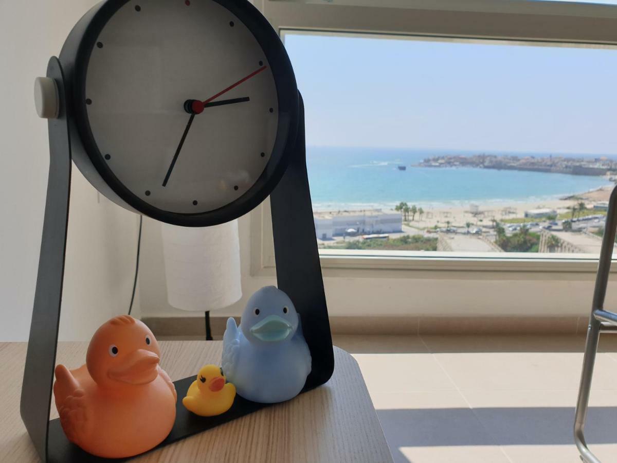 Beachfront Gallery Άκρα Εξωτερικό φωτογραφία